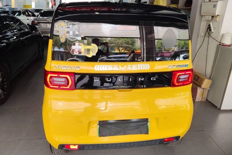 Used Wuling Hongguang MINIEV 2022 Macaron Fashion Model Lithium Iron Phosphate Rear