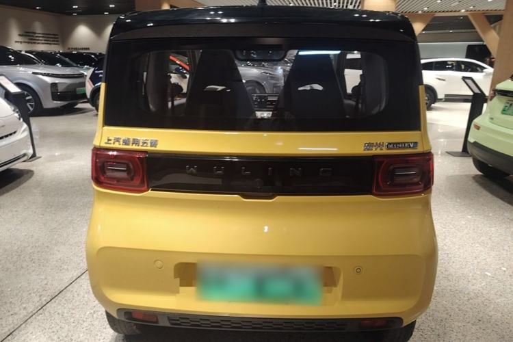 Used Wuling Hongguang MINIEV 2022 Macaron Premium Model – Lithium Ternary Battery Rear