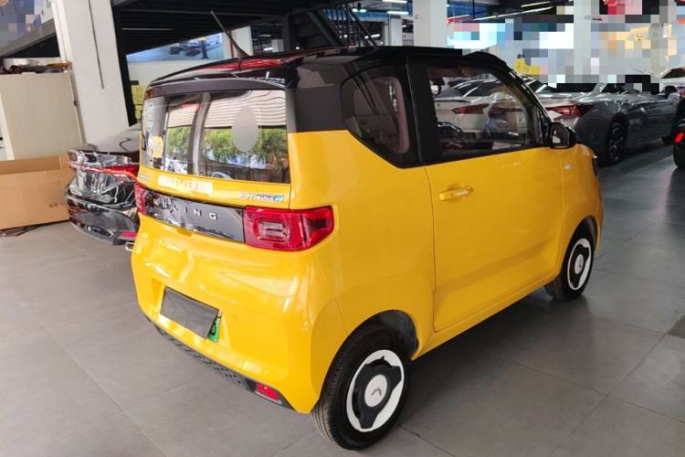 Used Wuling Hongguang MINIEV 2022 Macaron Fashion Model Lithium Iron Phosphate Rear Right 45 Deg