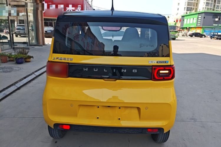 Used Wuling Hongguang MINIEV 2022 Macaron Fashion Edition Lithium-Nickel-Cobalt-Alpha-oxide Rear