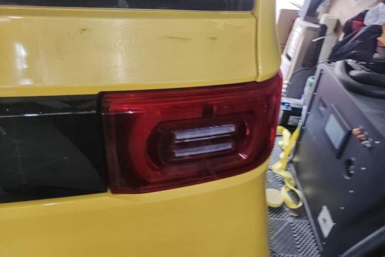 Used Wuling Hongguang MINIEV 2022 Macaron Premium Model – Lithium Iron Phosphate Right Rear Taillight