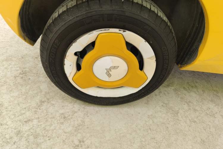 Used Wuling Hongguang MINIEV 2022 Macaron Premium Model – Lithium Iron Phosphate Right Rear Wheel Hub