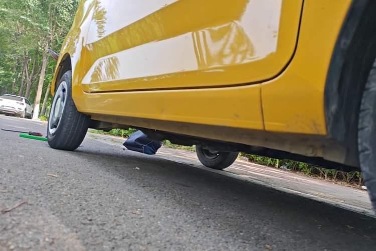 Used Wuling Hongguang MINIEV 2022 Macaron Fashion Model Lithium Iron Phosphate Right Side Sill
