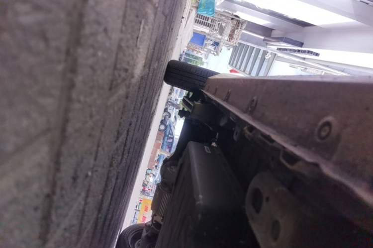 Used Wuling Hongguang MINIEV 2022 Macaron Fashion Edition Lithium-Nickel-Cobalt-Alpha-oxide Right Side Sill