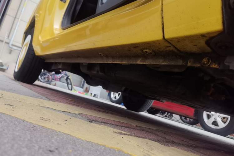 Used Wuling Hongguang MINIEV 2022 Macaron Premium Model – Lithium Iron Phosphate Right Side Sill
