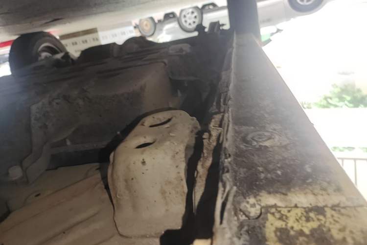 Used Wuling Hongguang MINIEV 2022 Macaron Premium Model – Lithium Iron Phosphate Right Side Sill