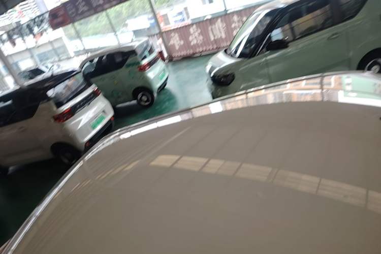 Used Wuling Hongguang MINIEV 2022 Macaron Premium Model – Lithium Iron Phosphate Roof