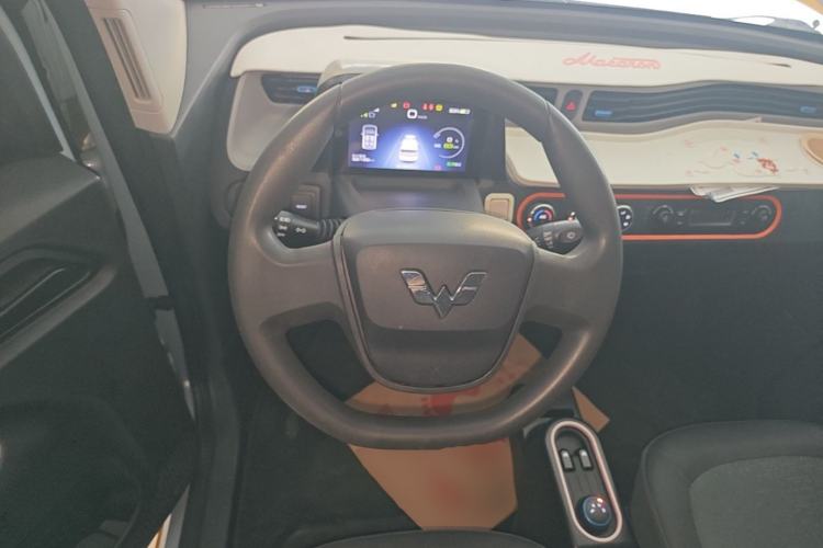 Used Wuling Hongguang MINIEV 2022 Zizai Version Lithium-NMC Steering Wheel