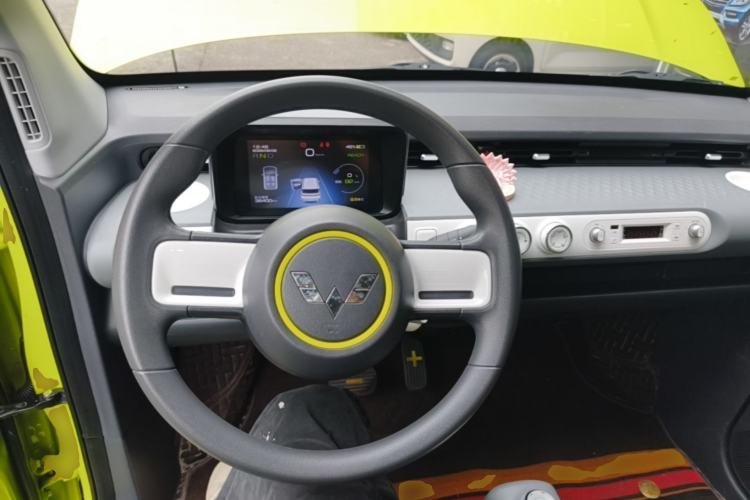 Used Wuling Hongguang MINIEV 2022 GAMEBOY 200km Gaming Edition with Lithium Iron Phosphate Steering Wheel