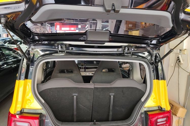 Used Wuling Hongguang MINIEV 2022 Macaron Fashion Model Lithium Iron Phosphate Trunk