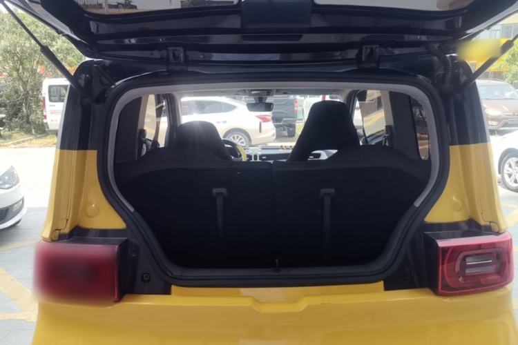 Used Wuling Hongguang MINIEV 2022 Macaron Premium Model – Lithium Iron Phosphate Trunk