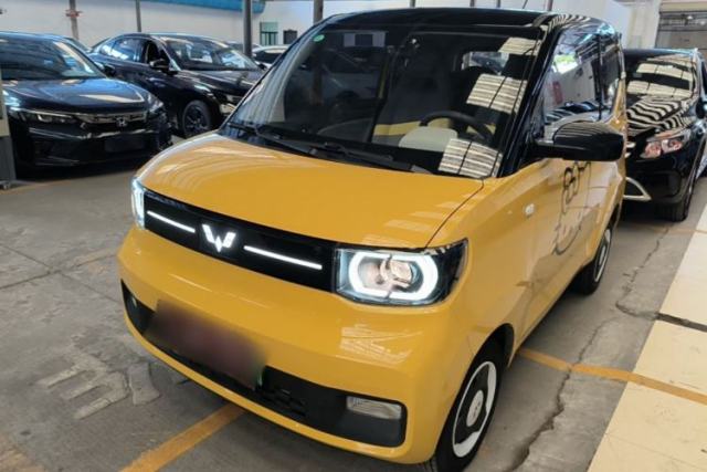 Used Wuling Hongguang MINIEV 2022 Macaron Premium Model – Lithium Iron Phosphate
