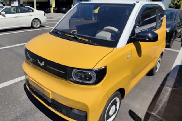 Ojetý Wuling Hongguang MINIEV 2022 Macaron Fashion Model Lithium Iron Phosphate