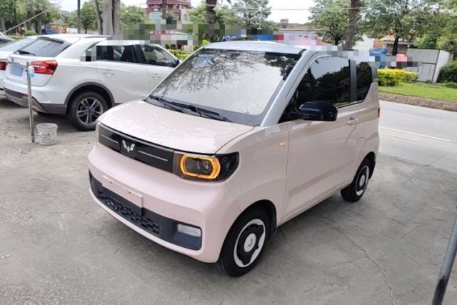 Used Wuling Hongguang MINIEV 2022 Macaron Premium Model – Lithium Iron Phosphate