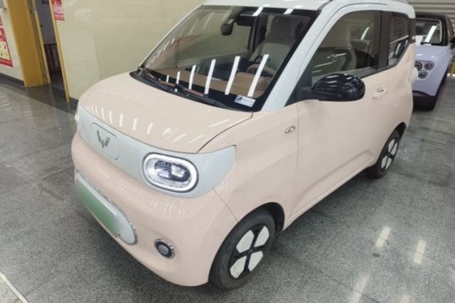 Ojetý Wuling Hongguang MINIEV 2024 3rd Generation 215km Advanced Version