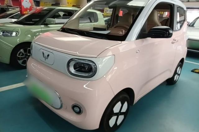 Used Wuling Hongguang MINIEV 2024 3rd Generation 215km Advanced Version