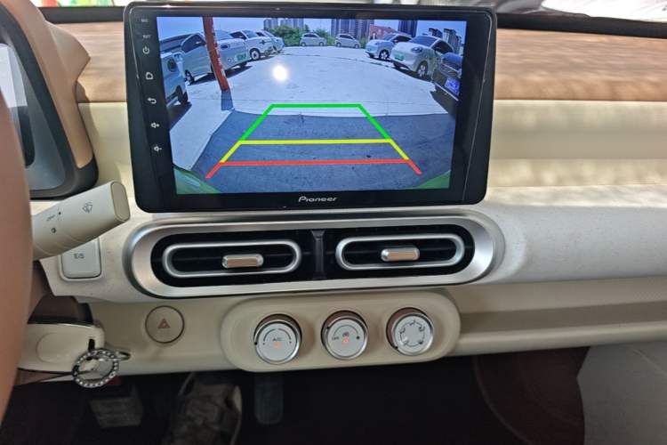 Used Wuling Hongguang MINIEV 2024 3rd Generation 215km Youth Edition Audio And AC Panel