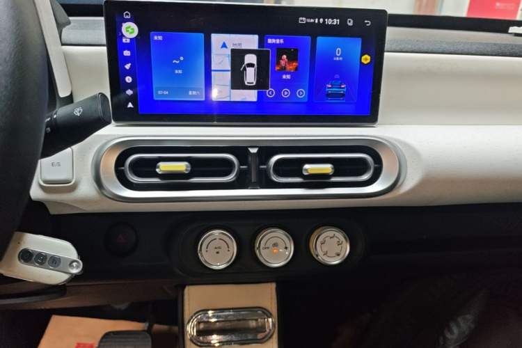 Used Wuling Hongguang MINIEV 2024 3rd Generation 215km Advanced Version Audio And AC Panel