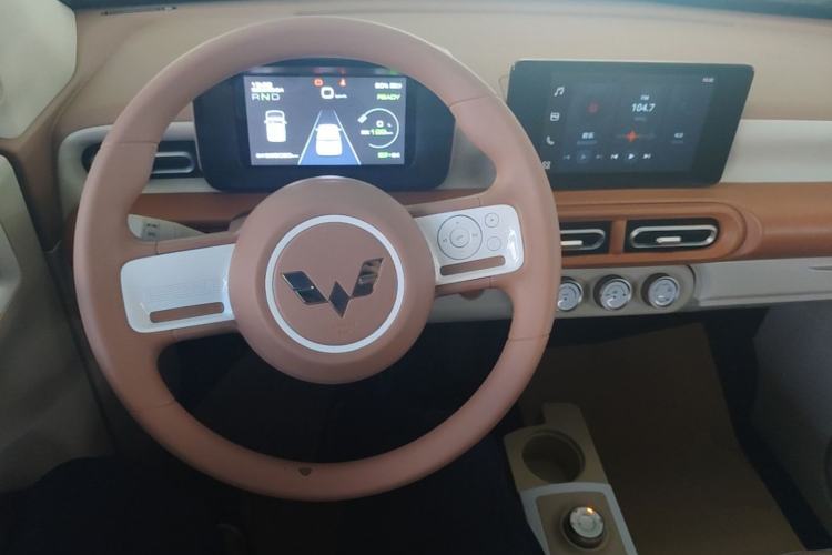Used Wuling Hongguang MINIEV 2024 3rd Generation 215km Advanced Version Center Console