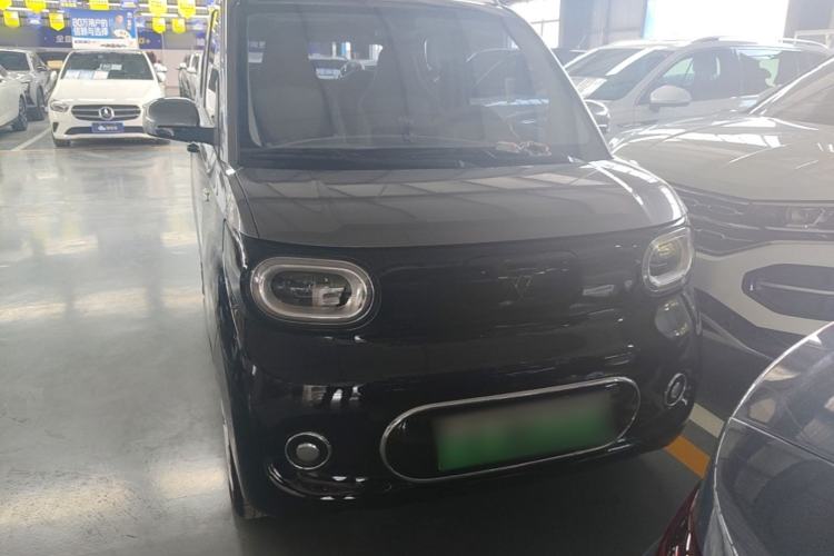 Used Wuling Hongguang MINIEV 2024 3rd Generation 215km Advanced Version Front