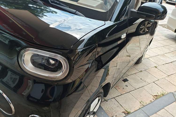 Used Wuling Hongguang MINIEV 2024 3rd Generation 215km Advanced Version Left Front Headlight