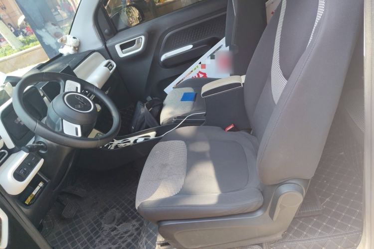 Used Wuling Hongguang MINIEV 2024 3rd Generation 215km Advanced Version Left Front Seat