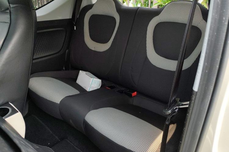 Used Wuling Hongguang MINIEV 2024 3rd Generation 215km Advanced Version Left Rear Seat