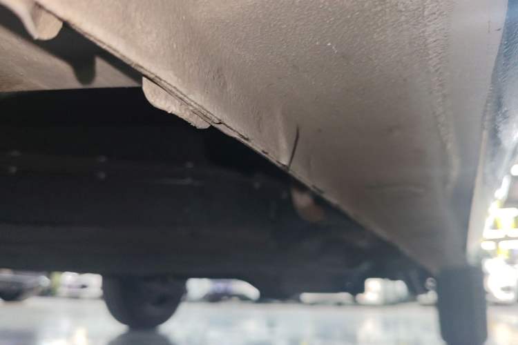 Used Wuling Hongguang MINIEV 2024 3rd Generation 215km Advanced Version Left Side Sill