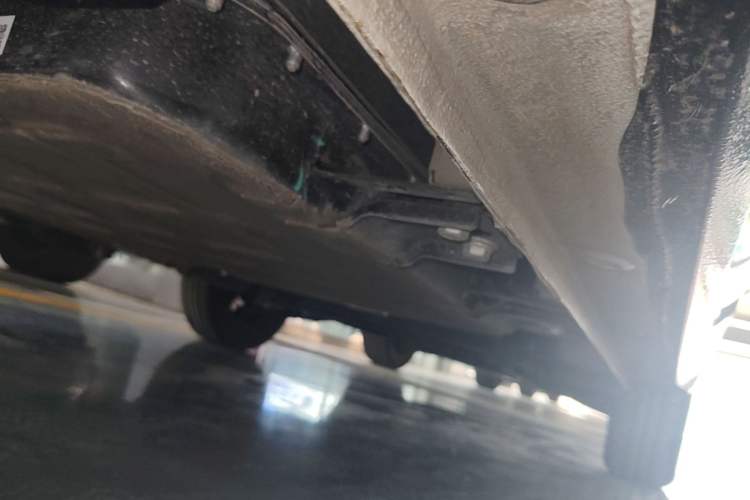 Used Wuling Hongguang MINIEV 2024 3rd Generation 215km Advanced Version Right Side Sill