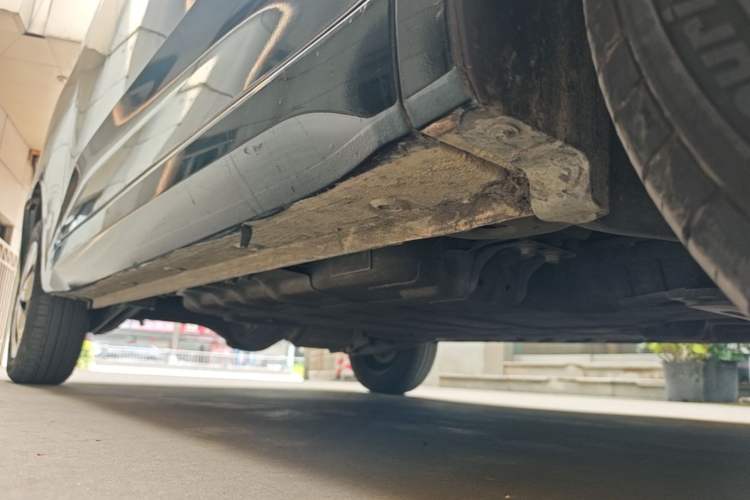 Used Wuling Hongguang MINIEV 2024 3rd Generation 215km Advanced Version Right Side Sill