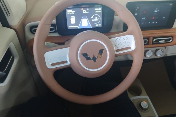 Used Wuling Hongguang MINIEV 2024 3rd Generation 215km Advanced Version Steering Wheel