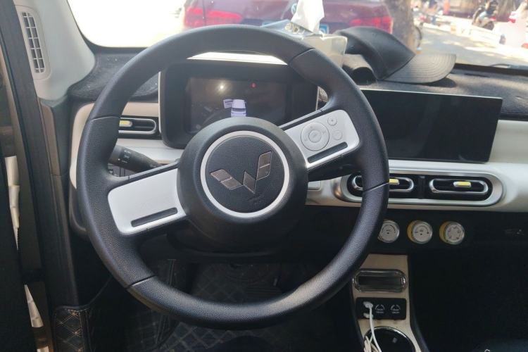 Used Wuling Hongguang MINIEV 2024 3rd Generation 215km Advanced Version Steering Wheel