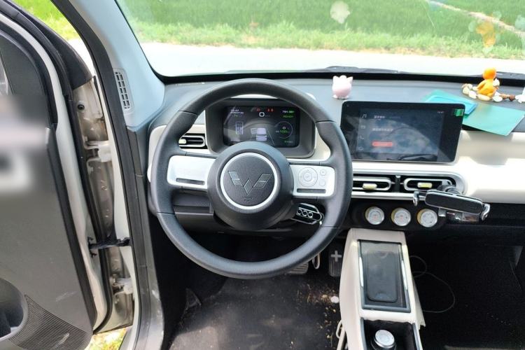 Used Wuling Hongguang MINIEV 2024 3rd Generation 215km Advanced Version Steering Wheel