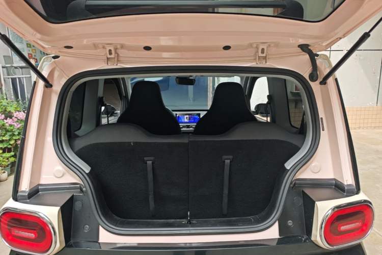 Used Wuling Hongguang MINIEV 2024 3rd Generation 215km Advanced Version Trunk
