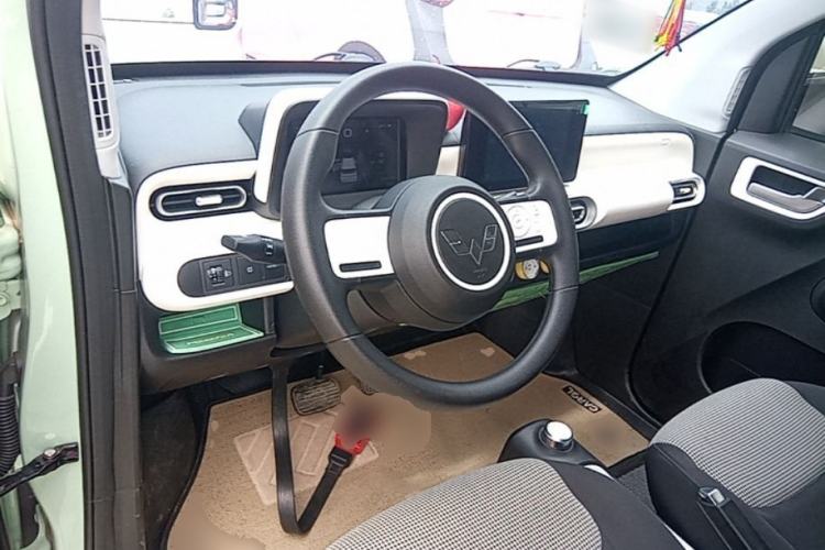 Used Wuling Hongguang MINIEV 2024 3rd Generation 215km Advanced Version Steering Wheel
