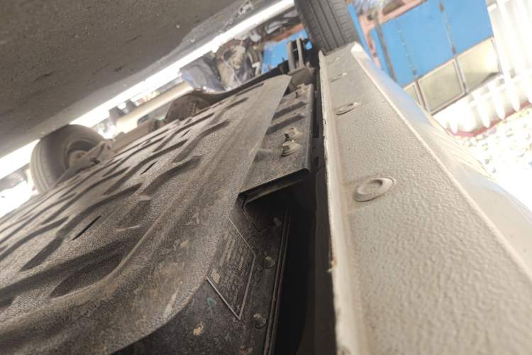 Used Wuling Hongguang MINIEV 2024 3rd Generation 215km Advanced Version Chassis Front Right