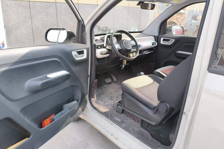 Used Wuling Hongguang MINIEV 2024 3rd Generation 215km Youth Edition Driver Seat