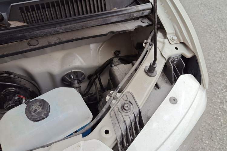 Used Wuling Hongguang MINIEV 2024 3rd Generation 215km Youth Edition Engine Bay Left