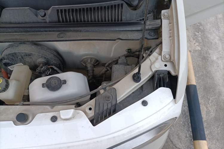 Used Wuling Hongguang MINIEV 2024 3rd Generation 215km Youth Edition Engine Bay Left