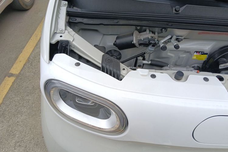 Used Wuling Hongguang MINIEV 2024 3rd Generation 215km Youth Edition Engine Bay Right