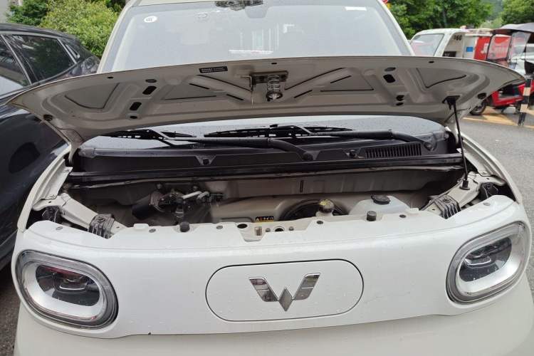 Used Wuling Hongguang MINIEV 2024 3rd Generation 215km Youth Edition Engine Bay
