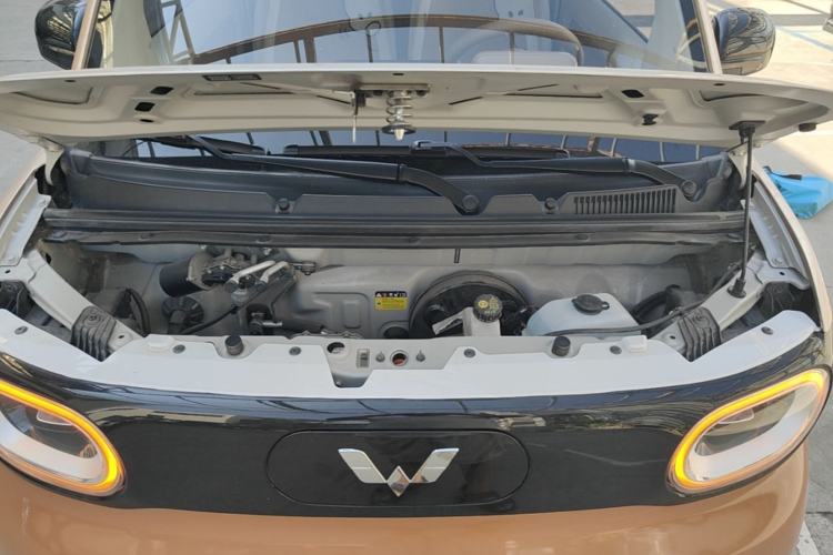 Used Wuling Hongguang MINIEV 2024 3rd Generation 215km Advanced Version Engine Bay