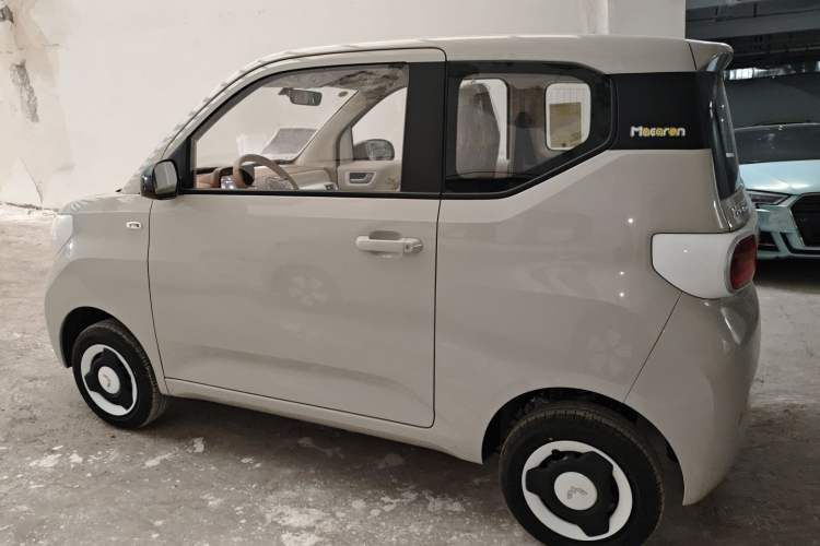 Used Wuling Hongguang MINIEV 2024 3rd Generation 215km Youth Edition Exterior 3