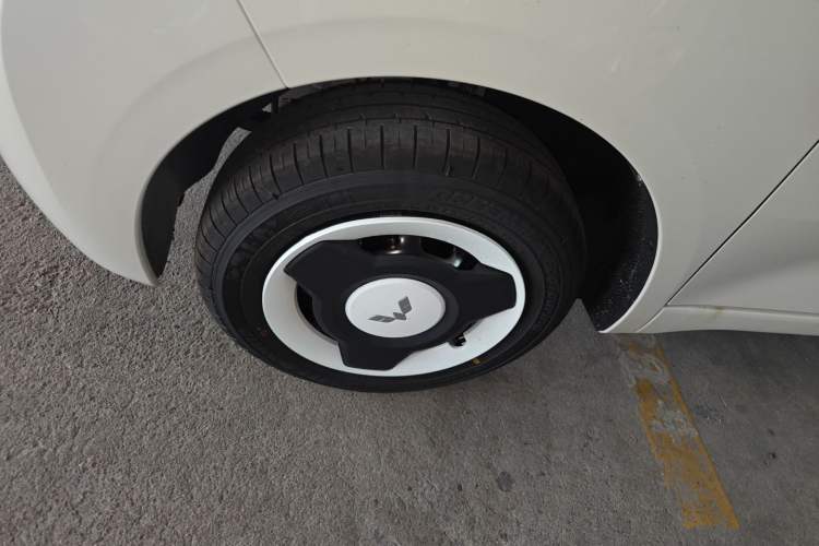 Used Wuling Hongguang MINIEV 2024 3rd Generation 215km Youth Edition Exterior 7