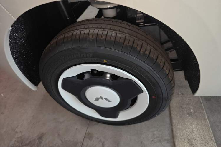 Used Wuling Hongguang MINIEV 2024 3rd Generation 215km Youth Edition Exterior 8