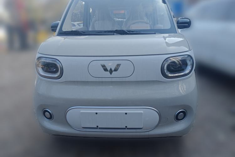 Used Wuling Hongguang MINIEV 2024 3rd Generation 215km Youth Edition Front