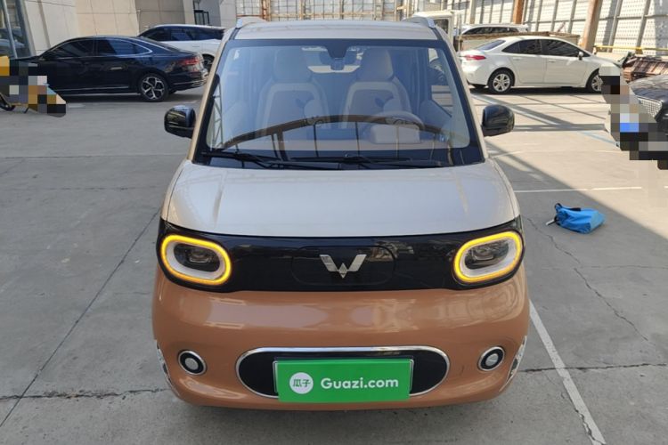 Used Wuling Hongguang MINIEV 2024 3rd Generation 215km Advanced Version Front