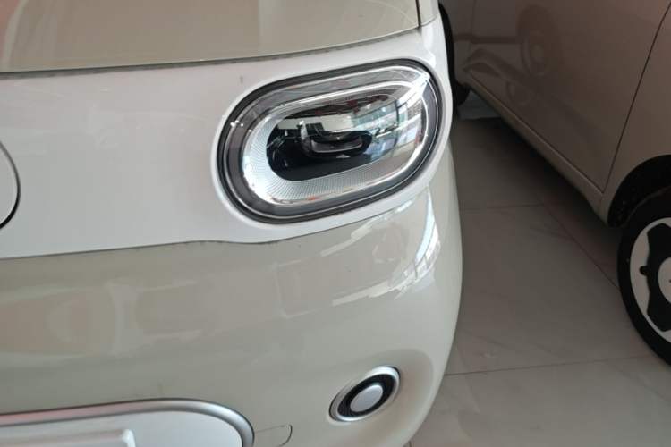 Used Wuling Hongguang MINIEV 2024 3rd Generation 215km Youth Edition Left Front Headlight