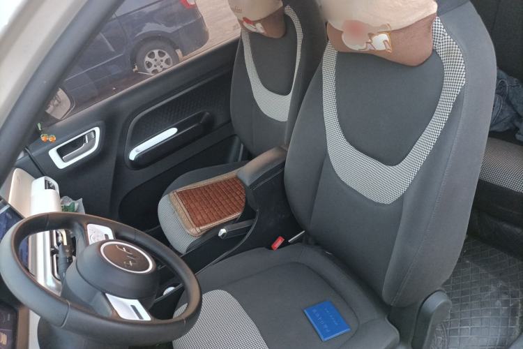 Used Wuling Hongguang MINIEV 2024 3rd Generation 215km Youth Edition Left Front Seat