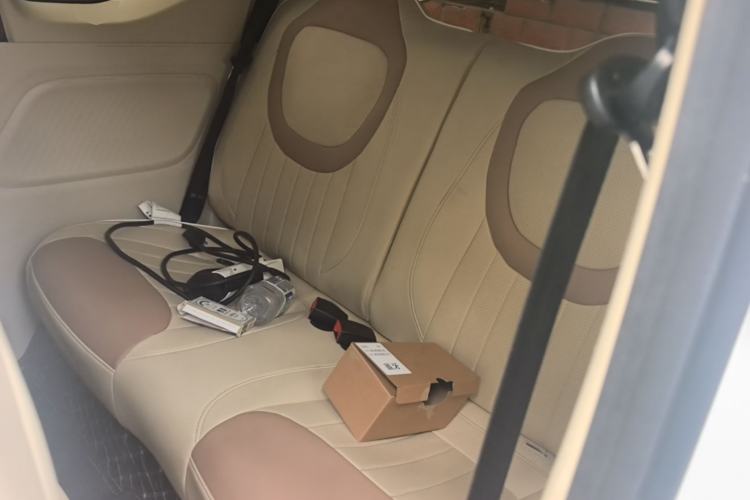 Used Wuling Hongguang MINIEV 2024 3rd Generation 215km Youth Edition Left Rear Seat